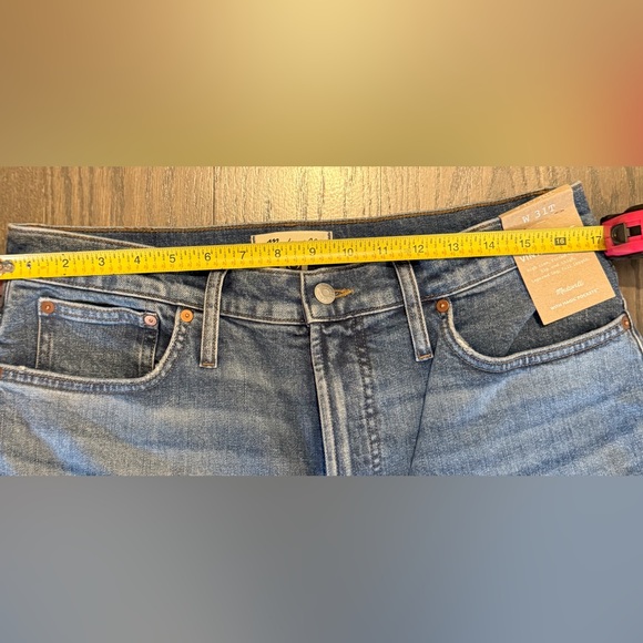 NWT Tall Perfect Vintage Jean in Barnfield Wash Size 31 Tall - Picture 5 of 11